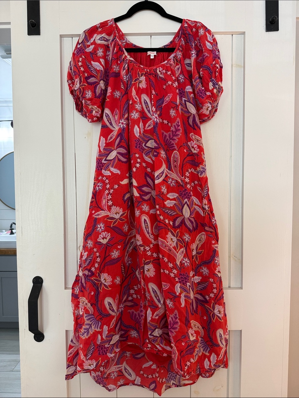 Sundry Red Floral Puff-Sleeve Midi Dress